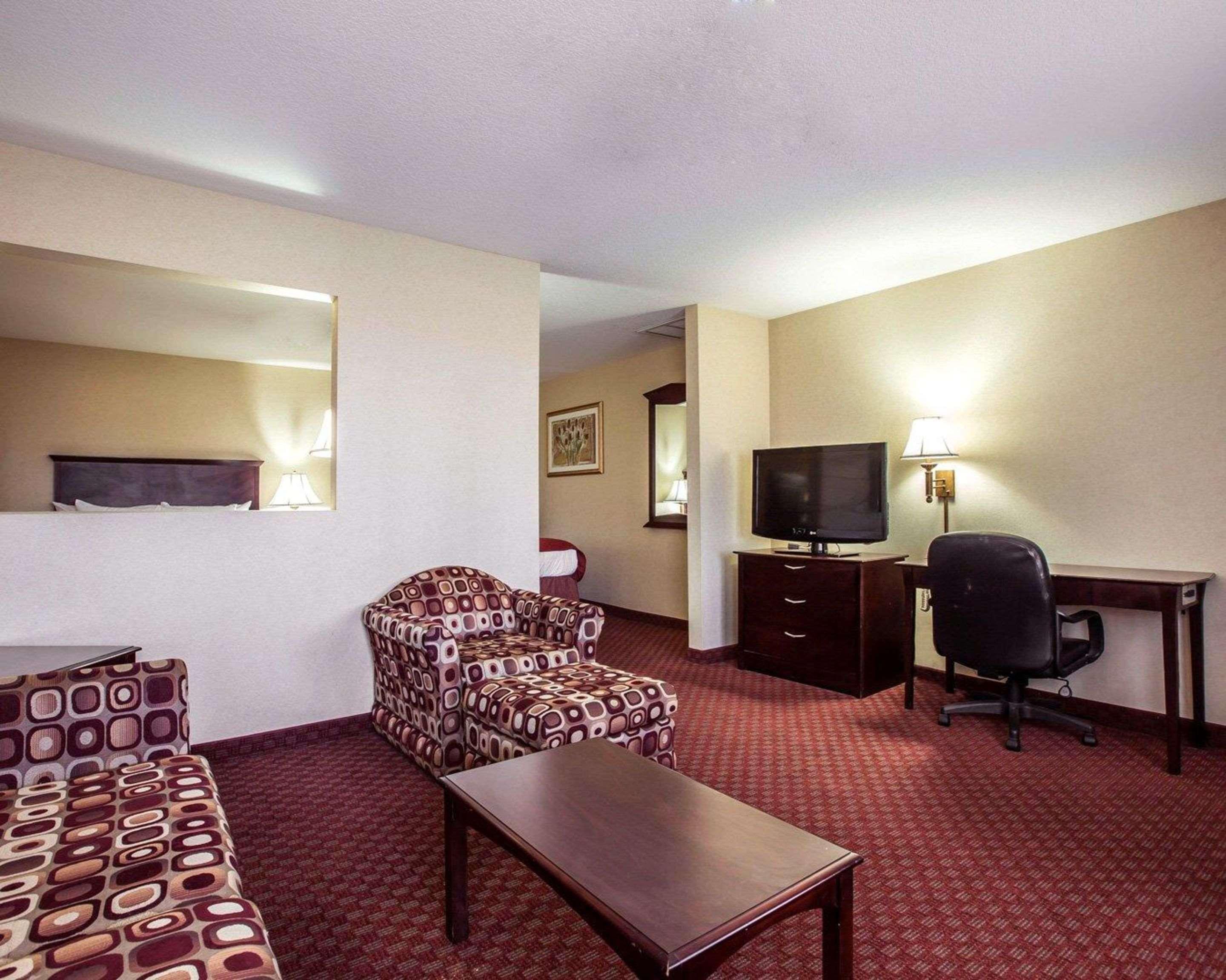 Days Inn By Wyndham Blythe Exterior photo
